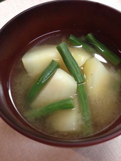 いんげんとじゃがいものお味噌汁-レシピのメイン写真