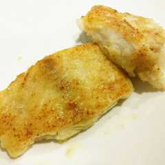 รูปของ タラのムニエル コンソメ風味☆