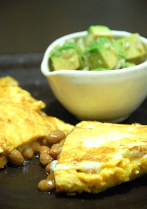 ミニーちゃんのアレと♪納豆オムレツ-レシピのメイン写真