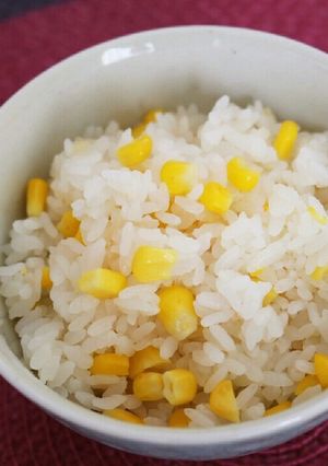 香り豊かなとうもろこしの炊き込みご飯-レシピのメイン写真
