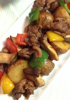 牛バラとパプリカじゃがの満腹炒め-レシピのメイン写真