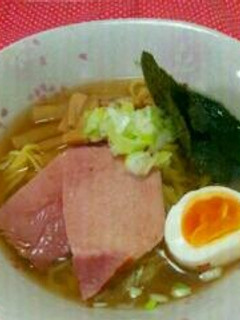 ★を合わせるだけ!自家製簡単醤油ラーメン-レシピのメイン写真