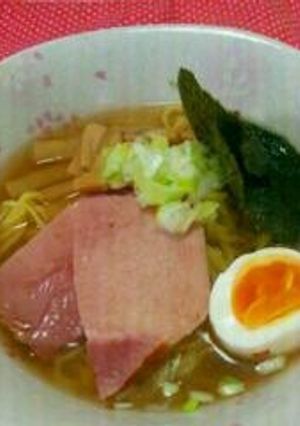 ★を合わせるだけ！自家製簡単醤油ラーメン-レシピのメイン写真