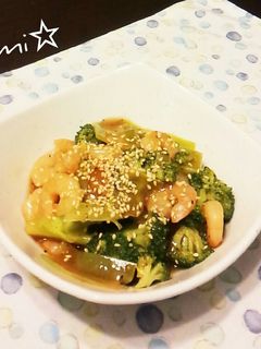簡単☆えびとブロッコリーのオイスター炒め-レシピのメイン写真