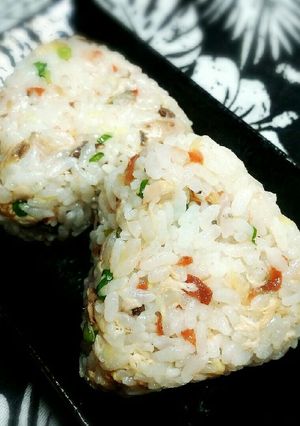 鯖のお握り♬*゜-レシピのメイン写真