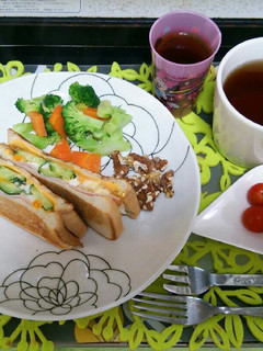 娘と朝食ホット*サンド*プレート-レシピのメイン写真