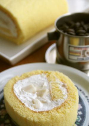 ホワイトコーヒーロール-レシピのメイン写真