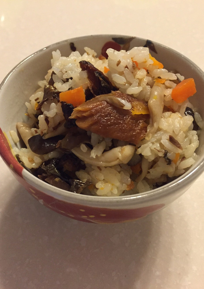 簡単☆魚の甘露煮で炊き込みご飯-レシピのメイン写真