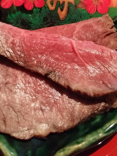 お出汁しみる究極の低温調理ローストビーフ-レシピのメイン写真