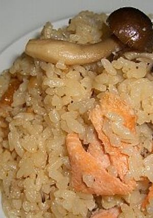 炊飯器で大葉にんにく醤油&鮭シメジピラフ-レシピのメイン写真