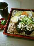 そば海苔巻きのカレーツナつけめん