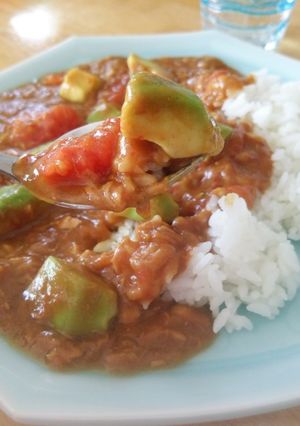 5分で完成☆トマト＆アボカド＆ツナカレー-レシピのメイン写真