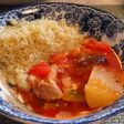 鶏肉のトマト煮込みクスクス添え