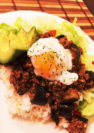 ナスと挽肉のカフェ風★どんぶり-レシピのメイン写真