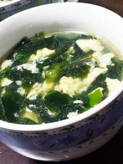 ワカメ卵スープ-レシピのメイン写真