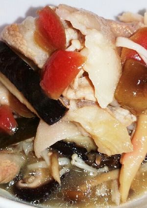 たっぷりキノコと豚肉の梅風味煮物♪-レシピのメイン写真