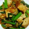 つるむらさきと鶏むね肉の中華炒め