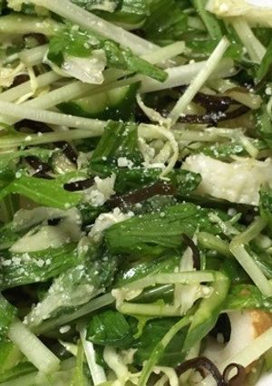 水菜と塩昆布とチーズのサラダ-レシピのメイン写真