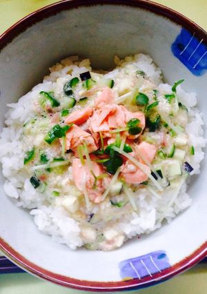 夏野菜と鮭のスルスル丼-レシピのメイン写真