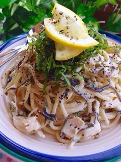 大葉香る♡塩昆布&蒸し鶏の豆乳山葵パスタ-レシピのメイン写真