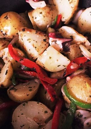 夏野菜 タコとじゃが芋のバジルソテー-レシピのメイン写真