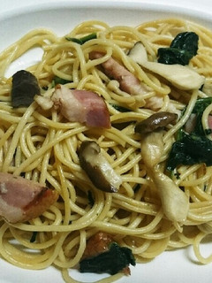 簡単☆キノコとほうれん草のスパゲティ-レシピのメイン写真