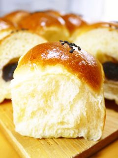 卵と牛乳HBふわふわ粒あんパンちぎりパン-レシピのメイン写真