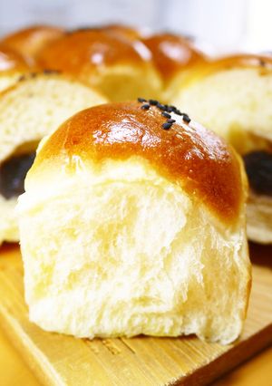 卵と牛乳HBふわふわ粒あんパンちぎりパン-レシピのメイン写真