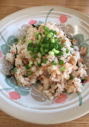 鮭と大葉の和風チャーハン-レシピのメイン写真