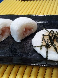 梅干しのご飯大福とご飯大福生お煎餅-レシピのメイン写真