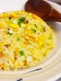 マヨでふわふわ!簡単カニ玉チャーハン-レシピのメイン写真