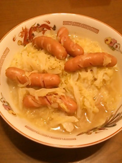 キャベツとソーセージのザワークラウト風-レシピのメイン写真
