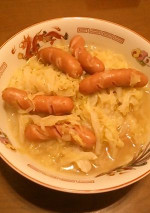 キャベツとソーセージのザワークラウト風-レシピのメイン写真