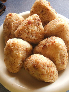 ♪シンプル我が家の鰹節おむすび♪-レシピのメイン写真