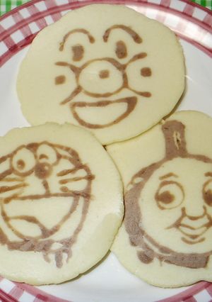 簡単上手に！レンジdeお絵かきパンケーキ-レシピのメイン写真