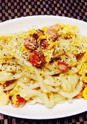 簡単ランチに！濃厚カルボナーラうどん♪-レシピのメイン写真