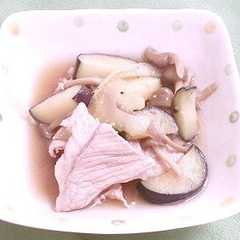 รูปของ 夏野菜と豚こま肉の「涼やか煮びたし」