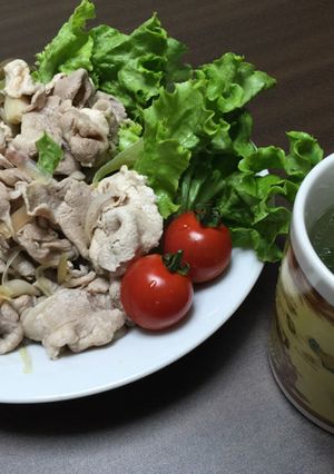 簡単2品♪ 冷しゃぶサラダとスープ！-レシピのメイン写真