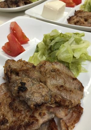 塩麹で豚肉柔らか☆レモン風味のパン粉焼き-レシピのメイン写真