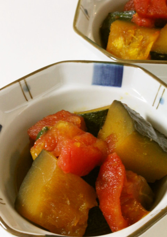 煮て蒸らすだけ♪かぼちゃトマトの夏の煮物-レシピのメイン写真