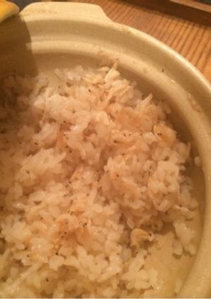 土鍋で一人分♥︎海老炊き込み御飯-レシピのメイン写真