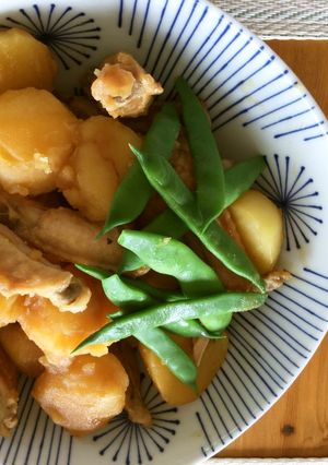 新ジャガと鳥手羽中の煮物-レシピのメイン写真