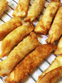 冷蔵庫の中大整理!餃子の皮でチーズ揚げ-レシピのメイン写真