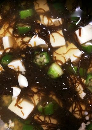 朝ご飯に簡単オクラ豆腐もずく汁(冷・温)-レシピのメイン写真