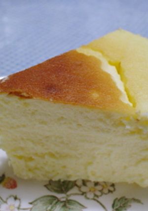 ヨーグルトのエセ☆スフレチーズケーキ-レシピのメイン写真