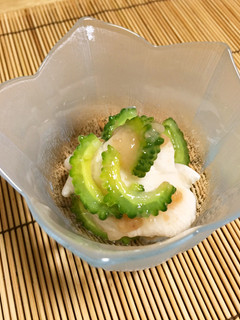 つるふわ鶏胸肉とゴーヤの梅肉和え-レシピのメイン写真