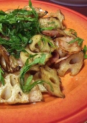 食感が楽しい♬簡単お手軽れんこんソテー-レシピのメイン写真