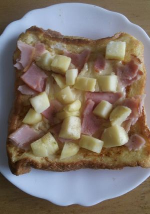 ピザ風盛り付けフレンチトースト-レシピのメイン写真