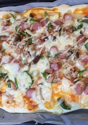 天板いっぱいのピザ-レシピのメイン写真