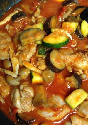 チキンのトマト煮 夏野菜とトマト缶で!-レシピのメイン写真